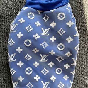 Sold Fun INSPIRED dog out.